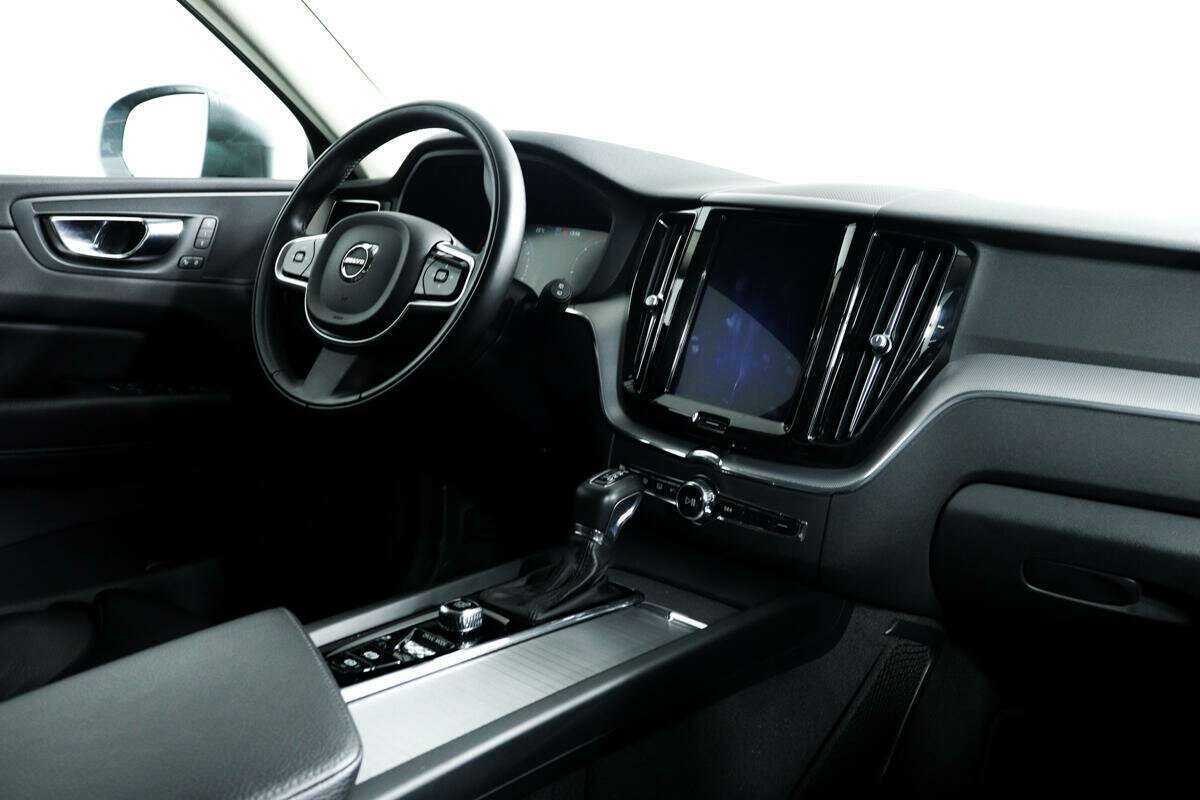 Купить Volvo XC60, 2018, 76 600 км, фото №9