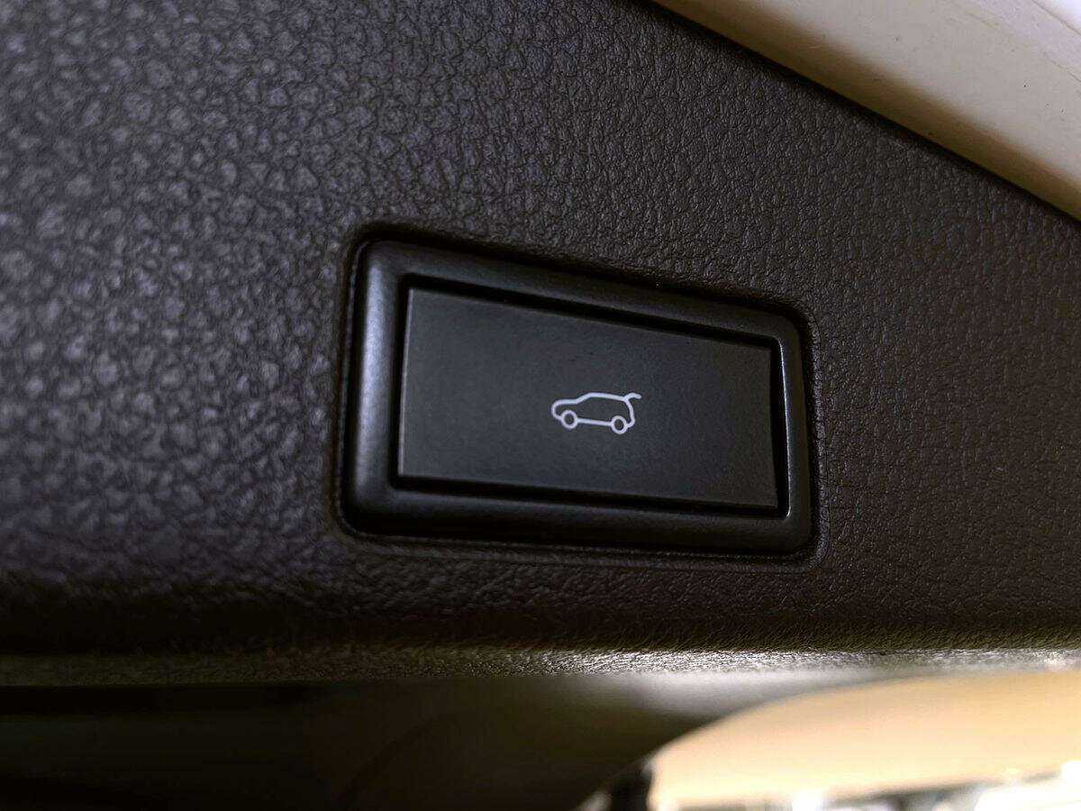 Купить Volkswagen Touareg, 2015, 98 856 км, фото №12