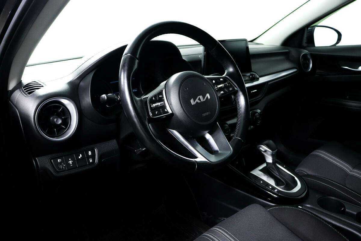 Купить Kia Cerato, 2021, 76 311 км, фото №13