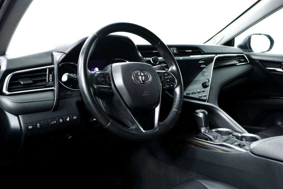 Купить Toyota Camry, 2018, 129 817 км, фото №13