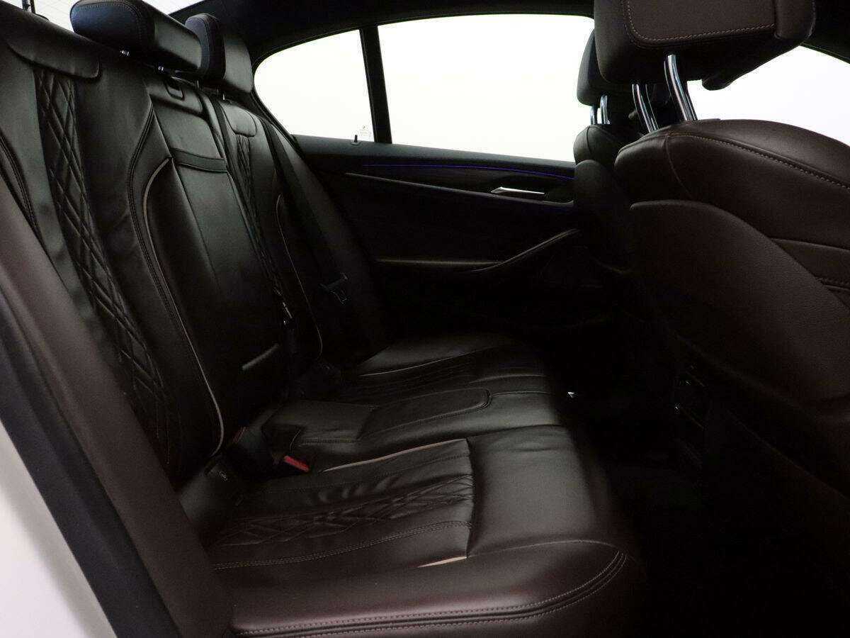 Купить BMW 5 серии 530d xDrive, 2020, 60 583 км, фото №8
