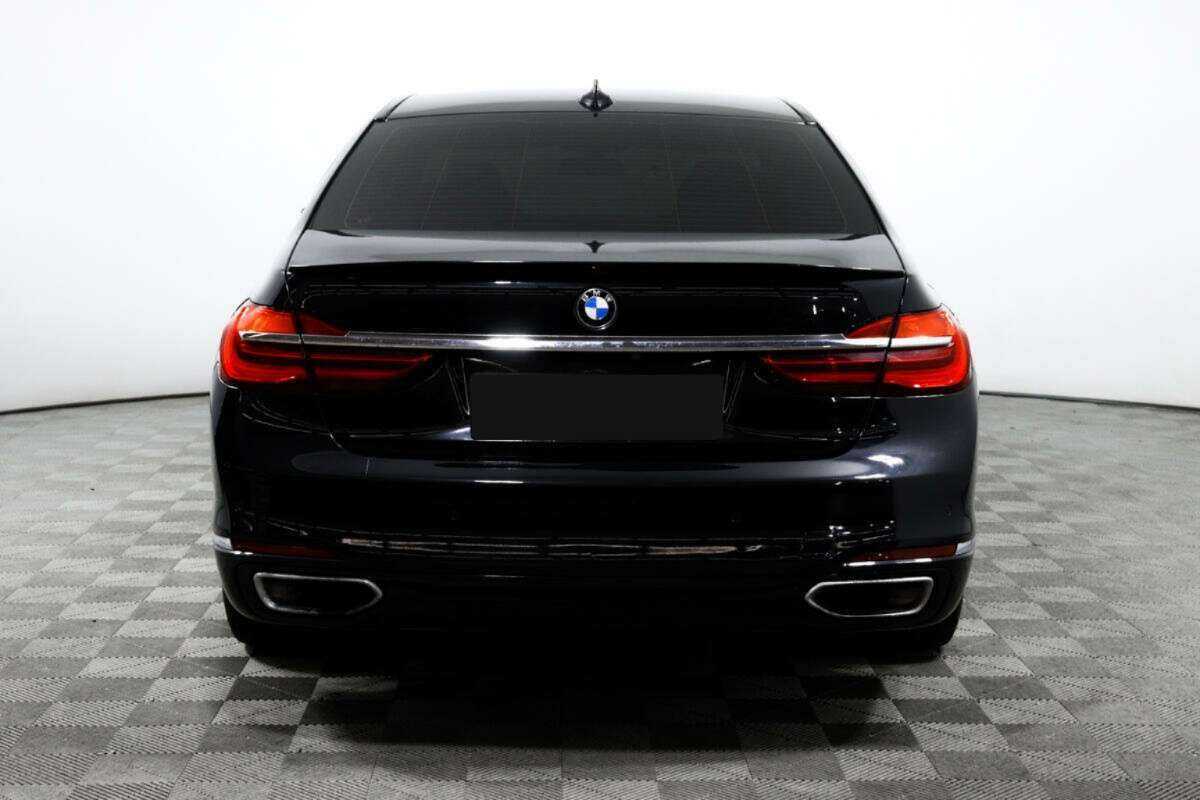 Купить BMW 7 серии 730d xDrive, 2017, 215 000 км, фото №6