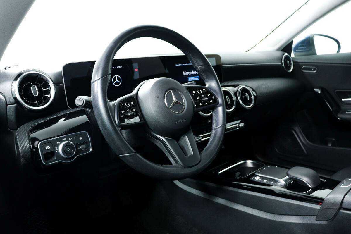 Купить Mercedes-Benz CLA 200, 2020, 29 526 км, фото №13