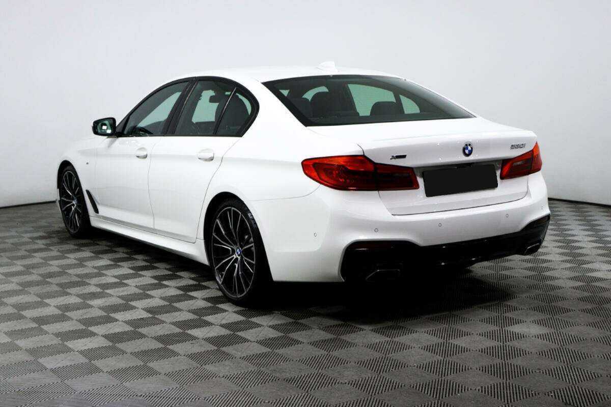 Купить BMW 5 серии 530i xDrive, 2019, 84 352 км, фото №7