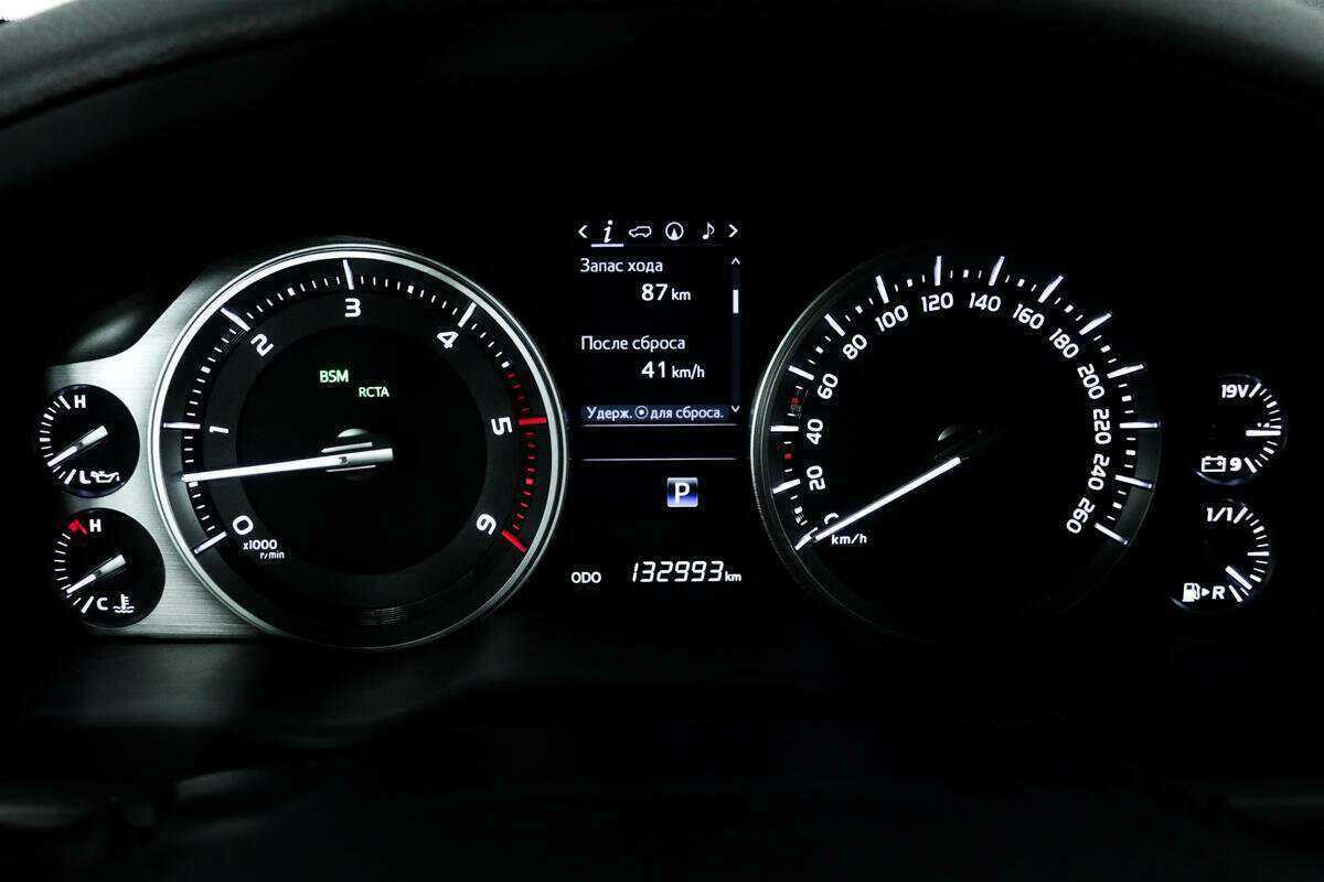 Купить Toyota Land Cruiser, 2016, 132 991 км, фото №10