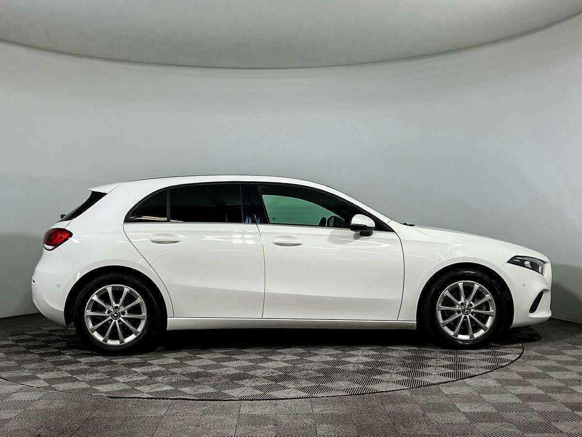 Купить Mercedes-Benz A-Класс 200, 2018, 29 000 км, фото №4
