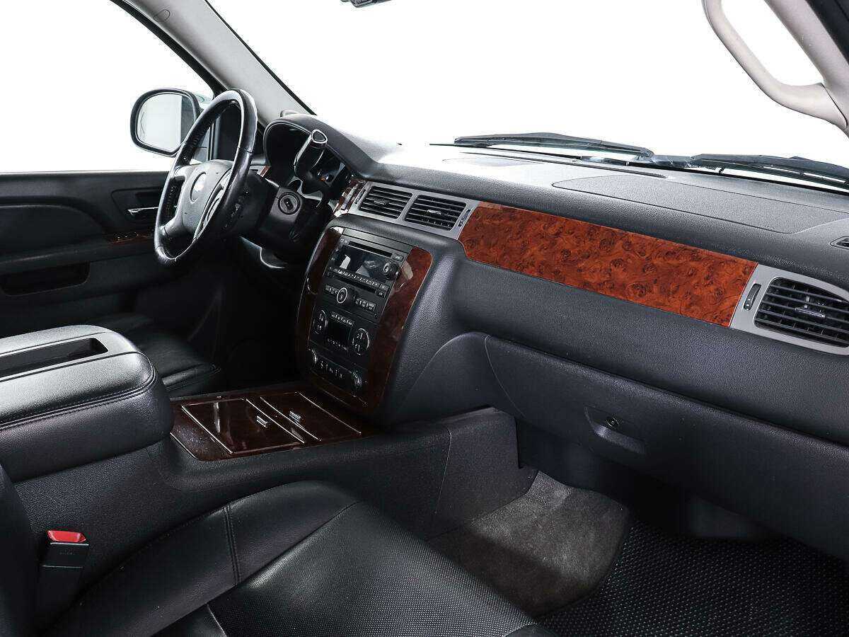 Купить Chevrolet Tahoe 6AT, 2011, 237 394 км, фото №8