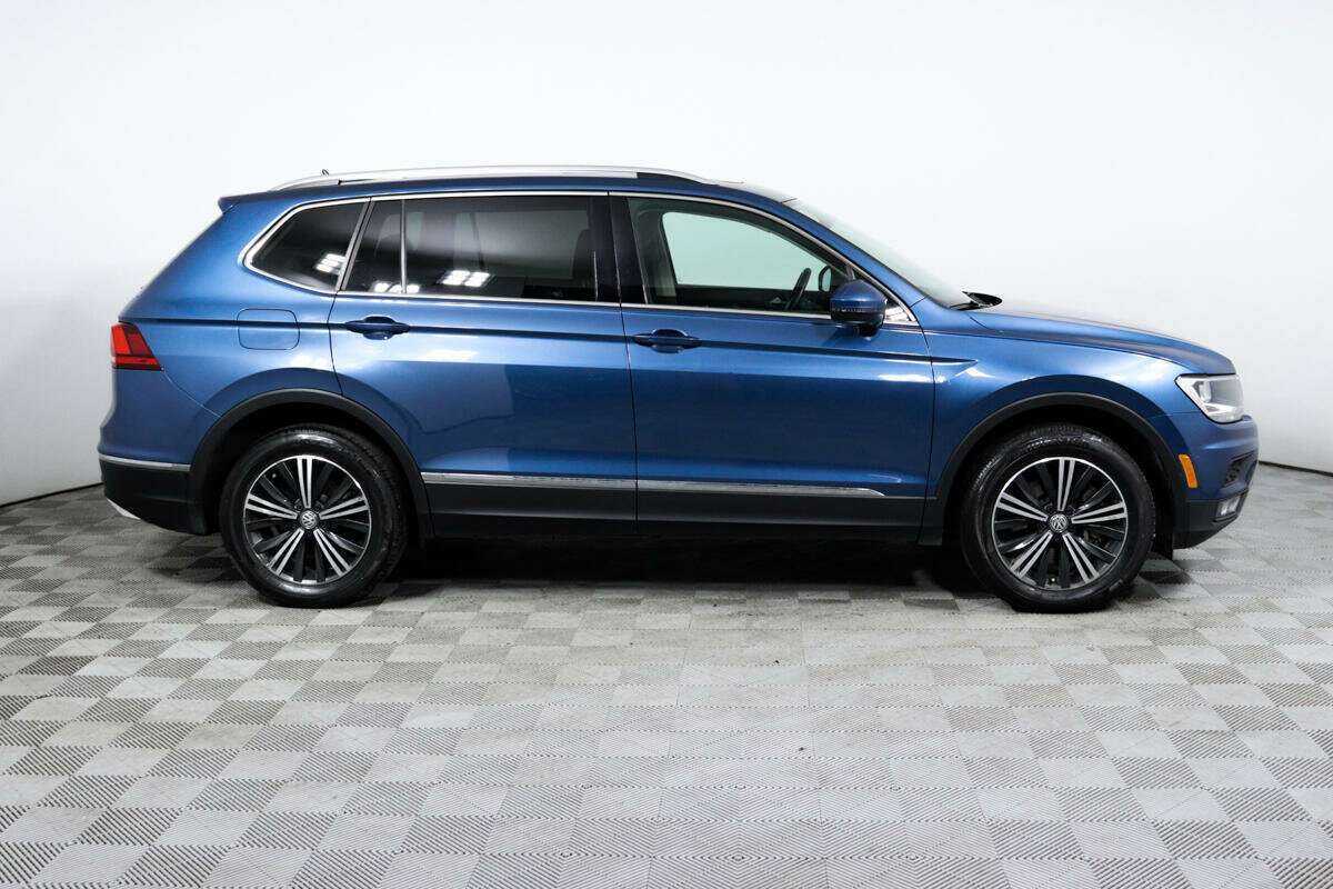 Купить Volkswagen Tiguan Allspace, 2019, 66 686 км, фото №4