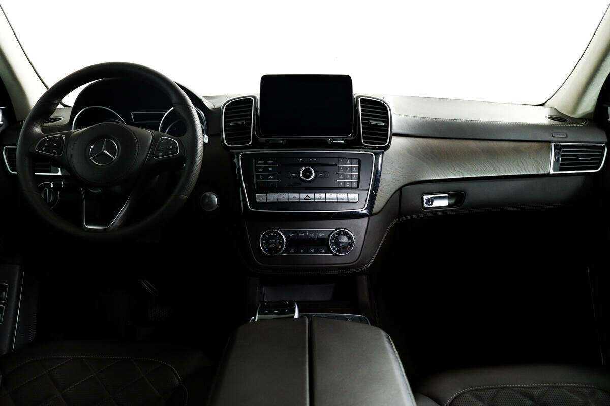 Купить Mercedes-Benz GLS 350 d, 2016, 141 202 км, фото №11