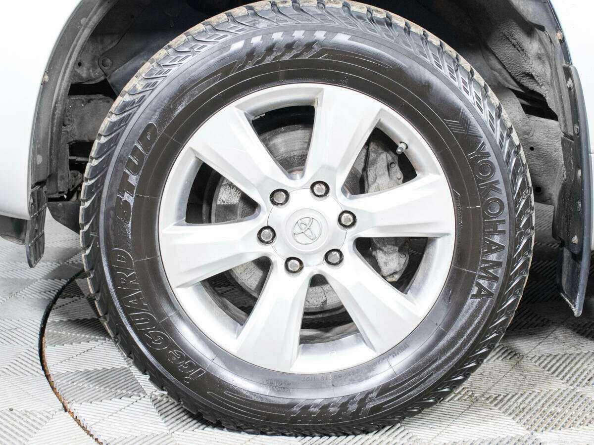 Купить Toyota Land Cruiser Prado, 2011, 84 721 км, фото №15