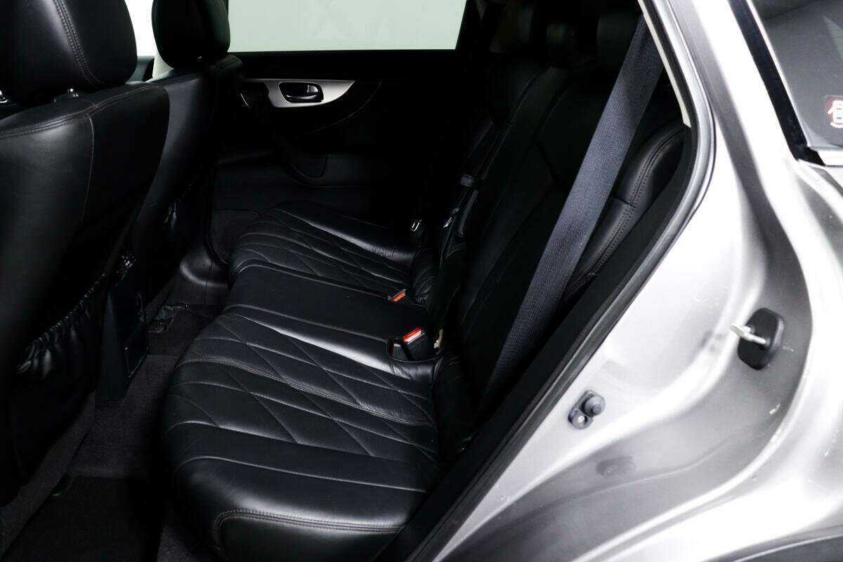Купить Infiniti FX37, 2010, 108 426 км, фото №12