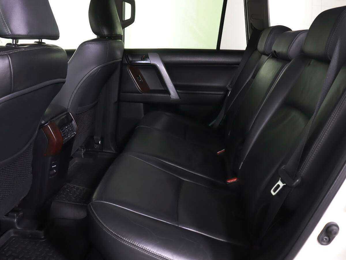 Купить Toyota Land Cruiser Prado, 2015, 118 001 км, фото №9