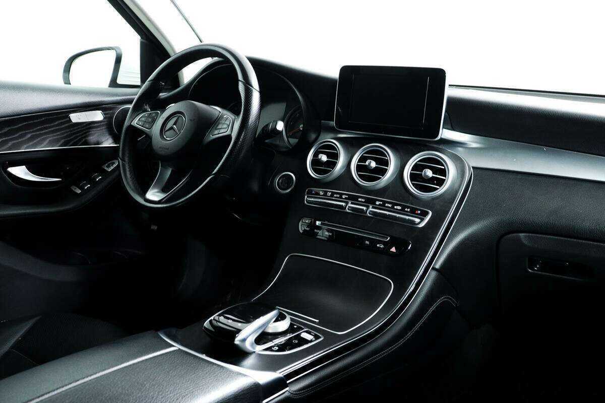 Купить Mercedes-Benz GLC 220 d, 2015, 105 912 км, фото №9