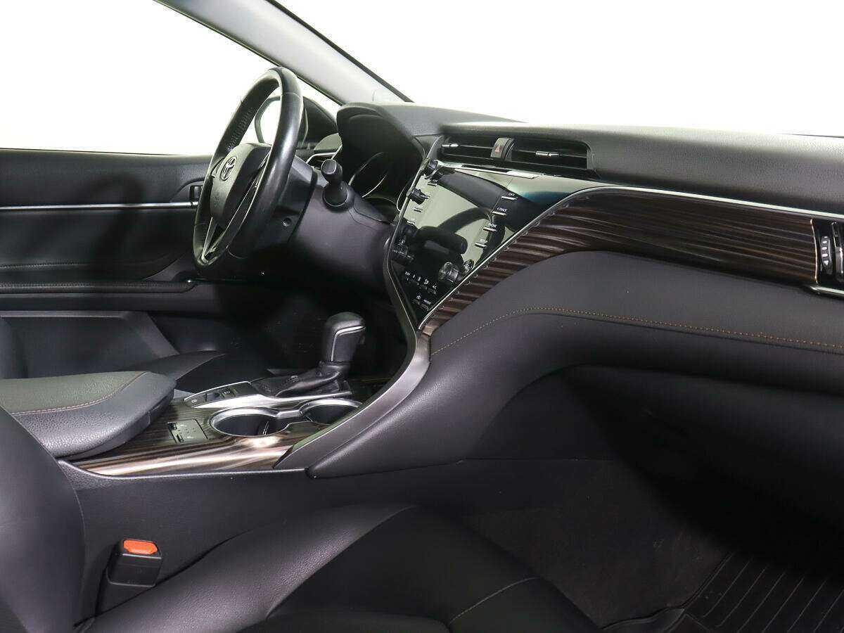 Купить Toyota Camry, 2019, 95 836 км, фото №9