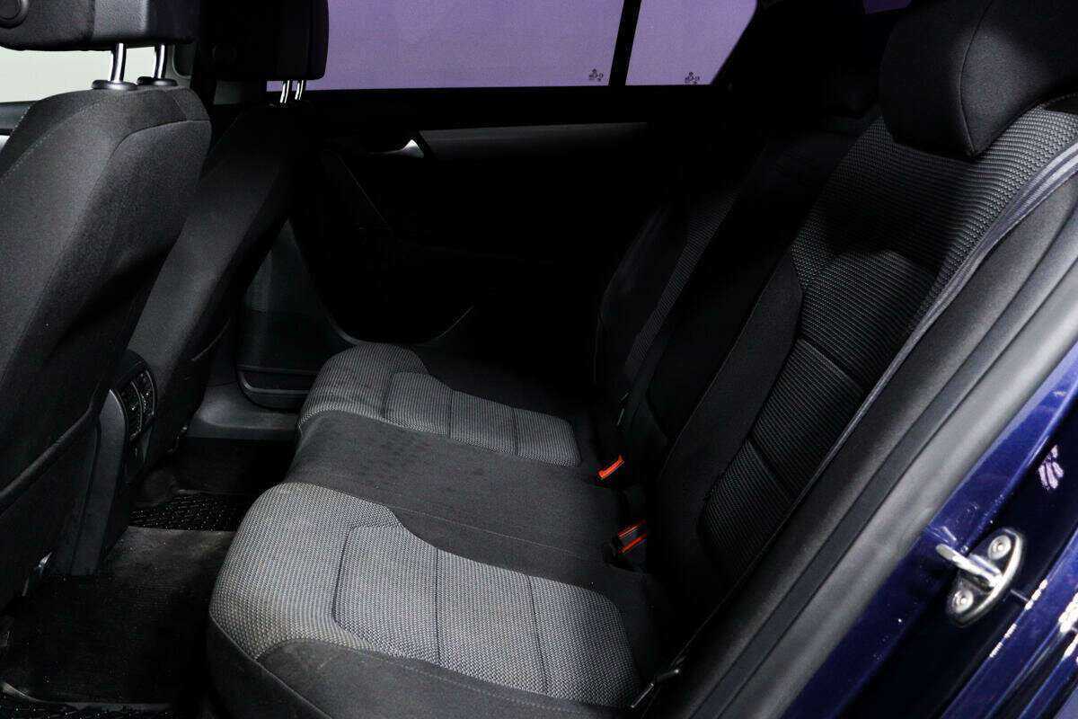 Купить Volkswagen Passat, 2011, 160 554 км, фото №12