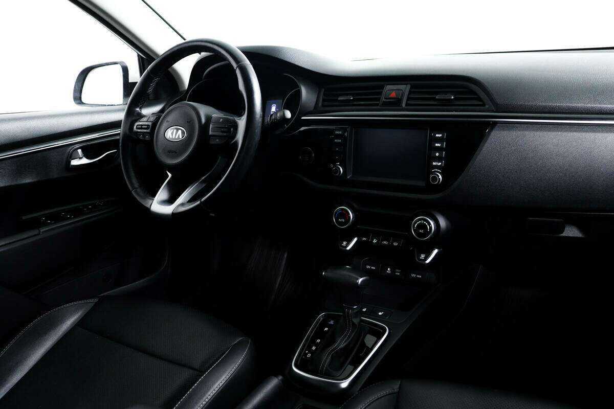 Купить Kia Rio X-Line, 2018, 41 695 км, фото №9
