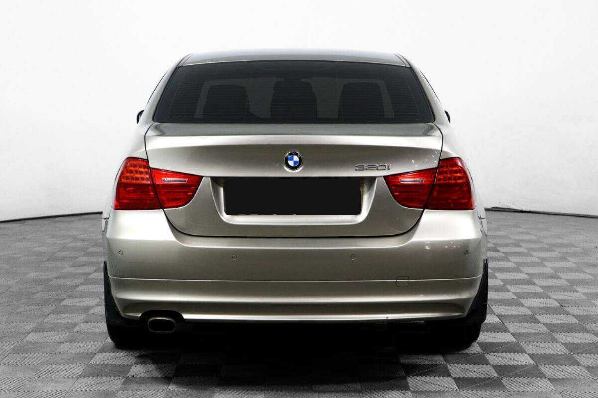 Купить BMW 3 серии 320i, 2010, 262 734 км, фото №6