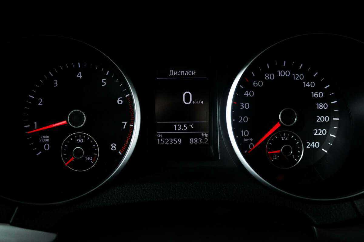 Купить Volkswagen Golf, 2010, 152 357 км, фото №9