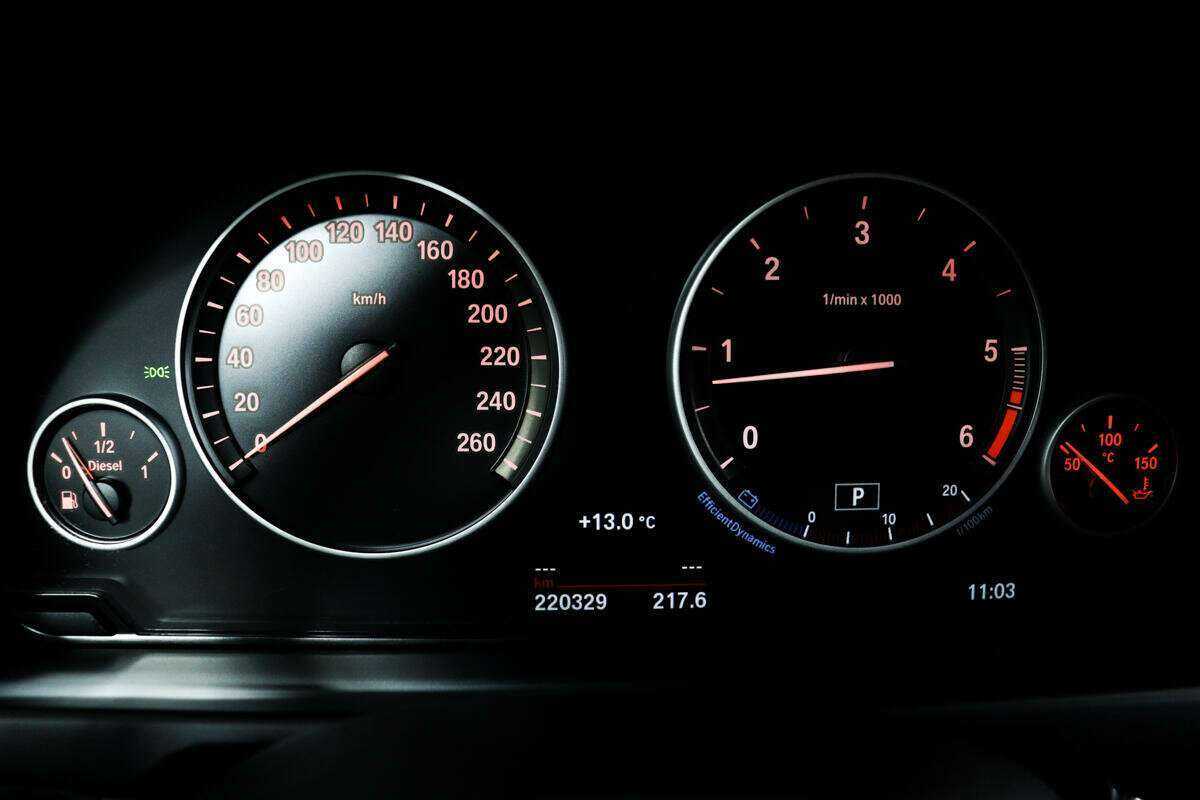 Купить BMW X5 30d, 2015, 220 328 км, фото №10