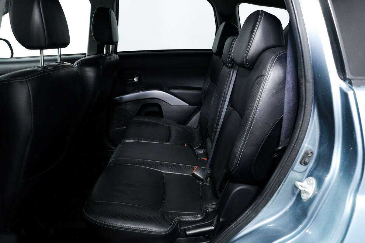 Купить Mitsubishi Outlander, 2008, 327 131 км, фото №12