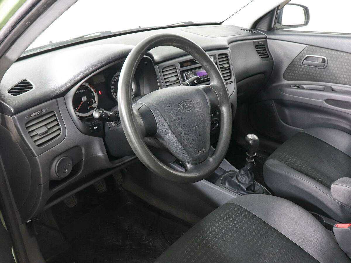 Купить Kia Rio, 2006, 238 670 км, фото №5