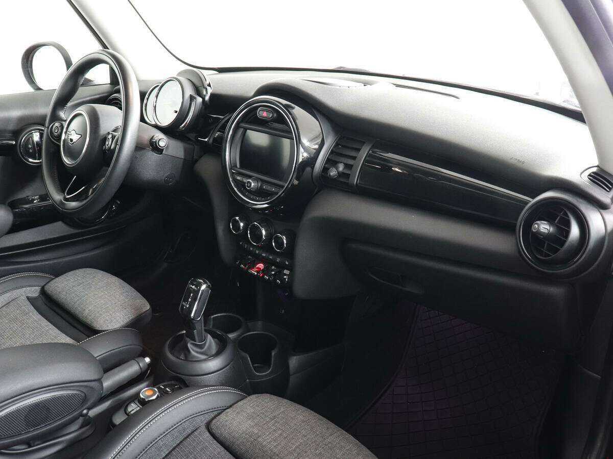 Купить Mini Hatch Cooper, 2019, 43 643 км, фото №9