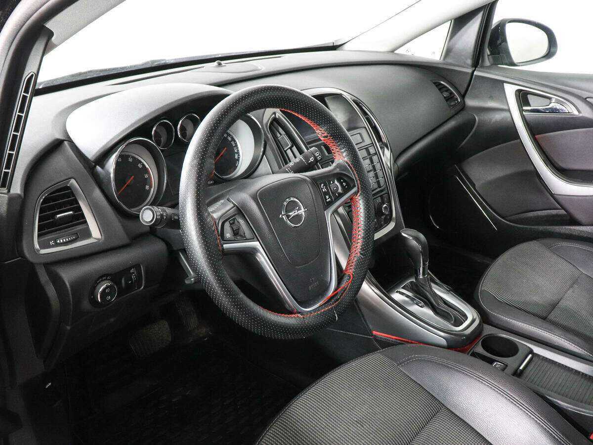 Купить Opel Astra, 2011, 162 500 км, фото №5