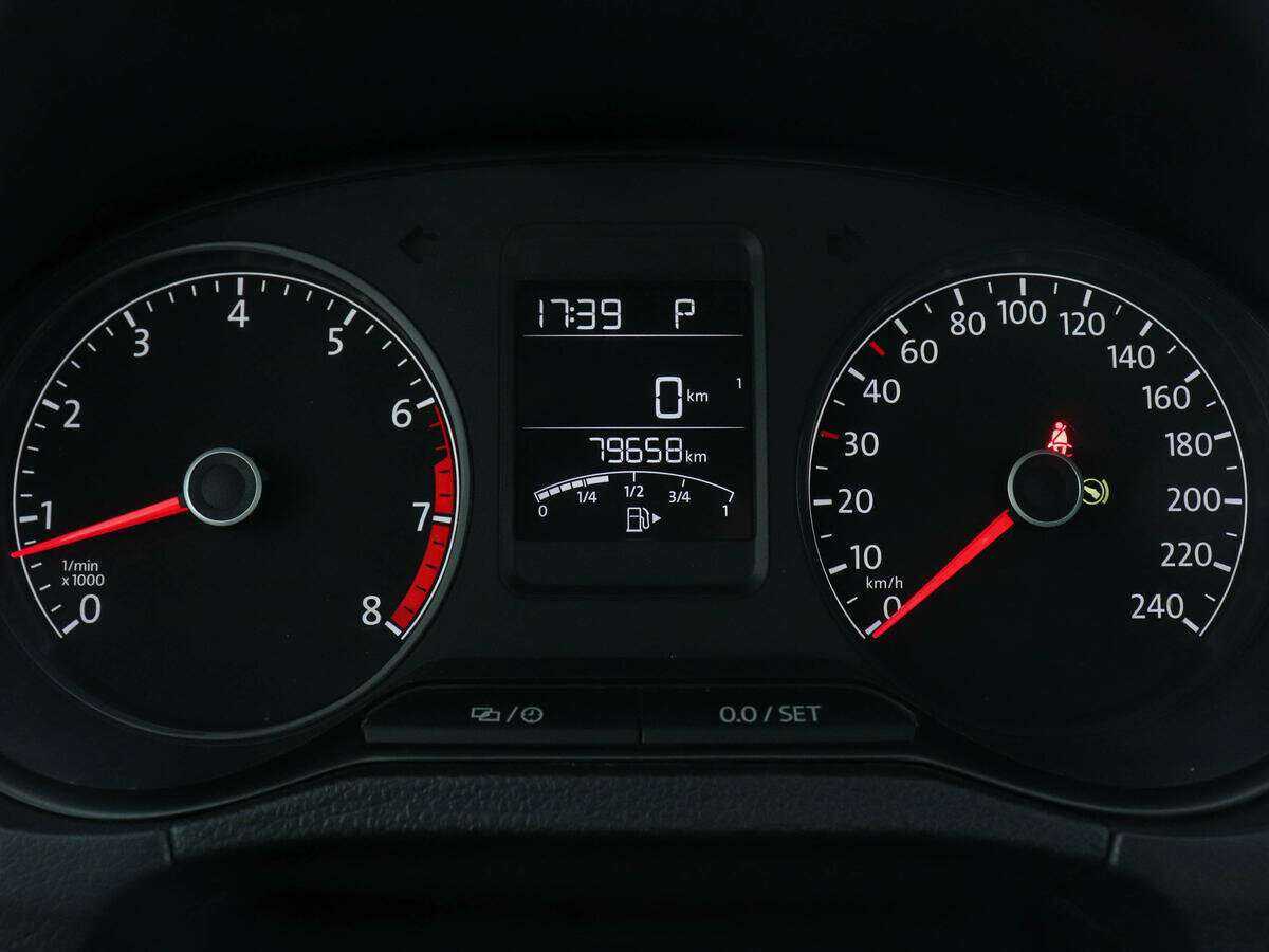 Купить Volkswagen Polo, 2017, 79 655 км, фото №11