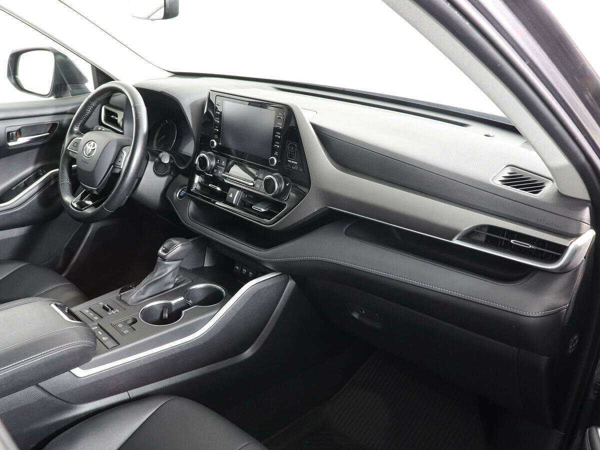 Купить Toyota Highlander, 2020, 42 635 км, фото №10