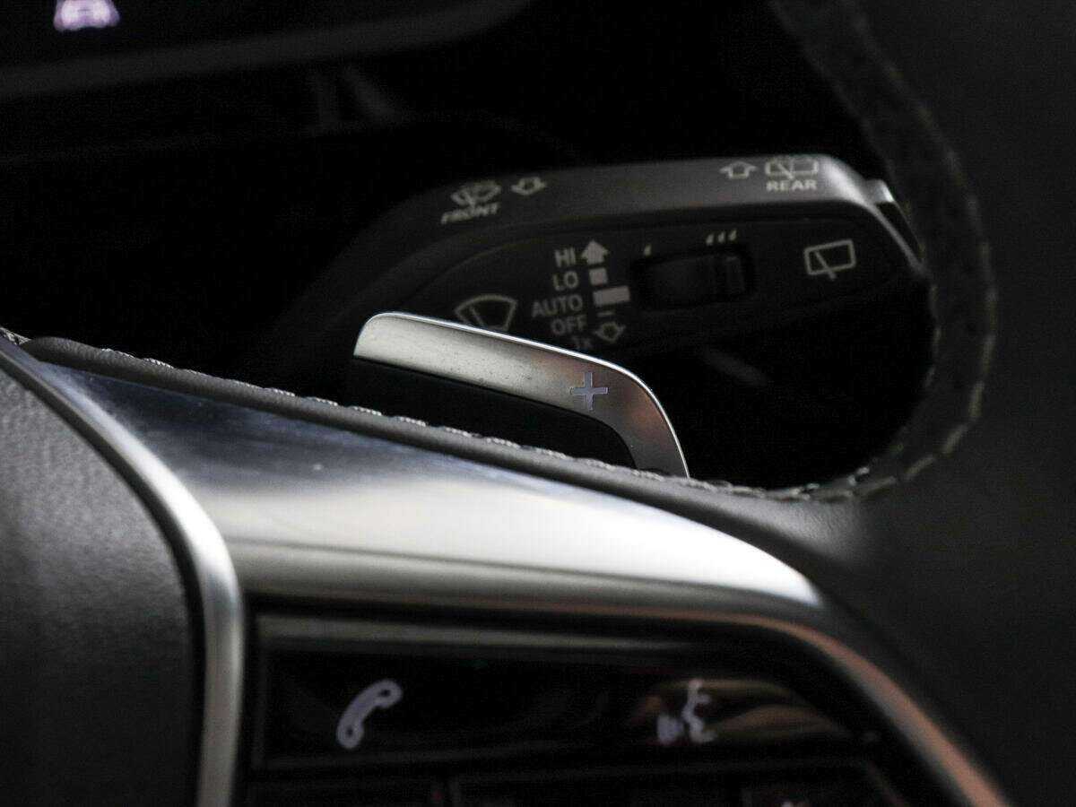 Купить Audi e-tron 55, 2020, 70 009 км, фото №15