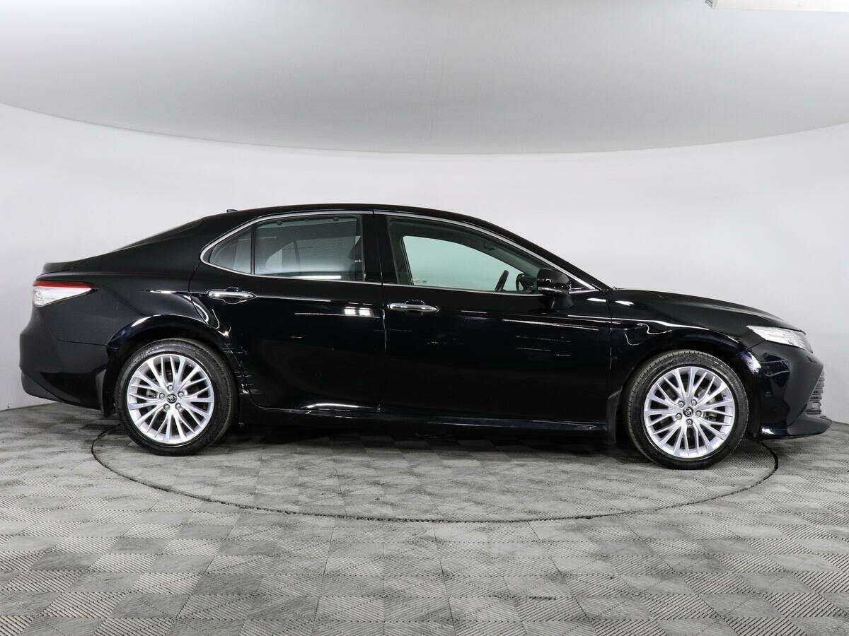Купить Toyota Camry, 2018, 72 200 км, фото №4