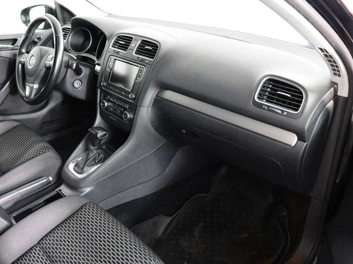 Купить Volkswagen Golf, 2009, 146 557 км, фото №6
