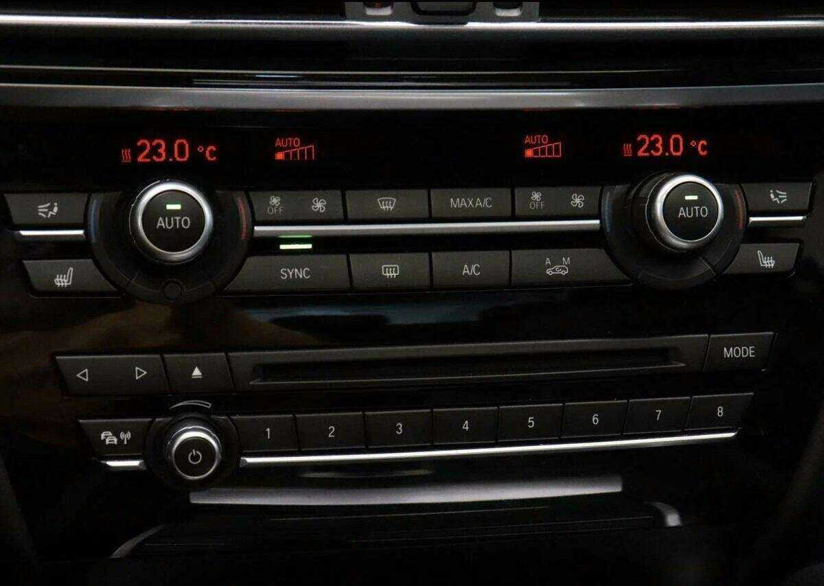 Купить BMW X6 40d, 2016, 88 173 км, фото №14