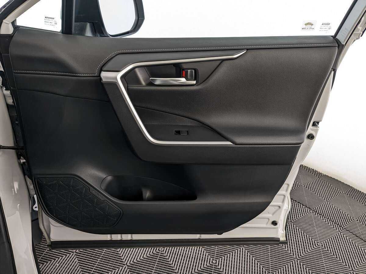 Купить Toyota RAV4, 2022, 40 168 км, фото №23