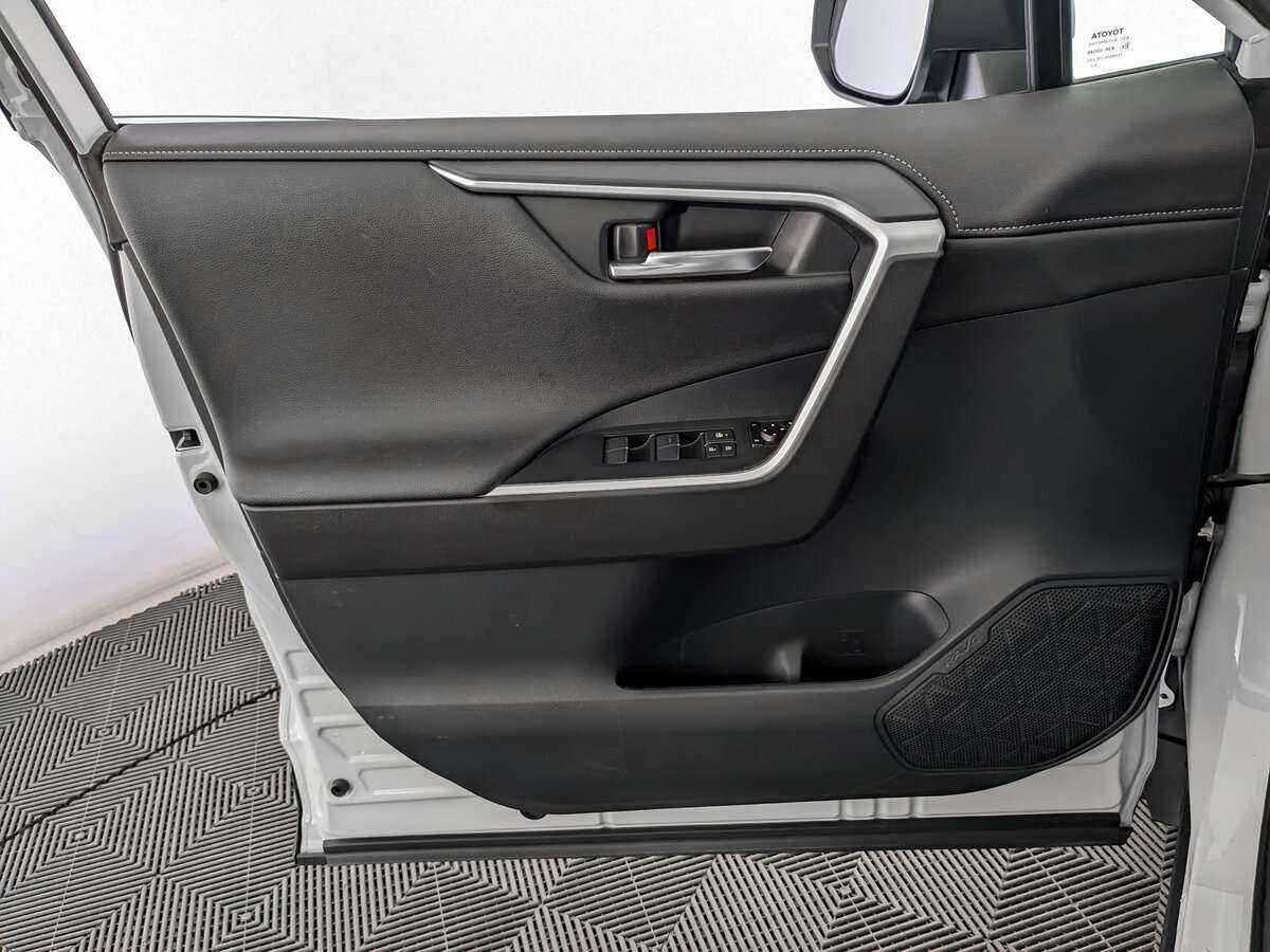 Купить Toyota RAV4, 2020, 17 322 км, фото №15