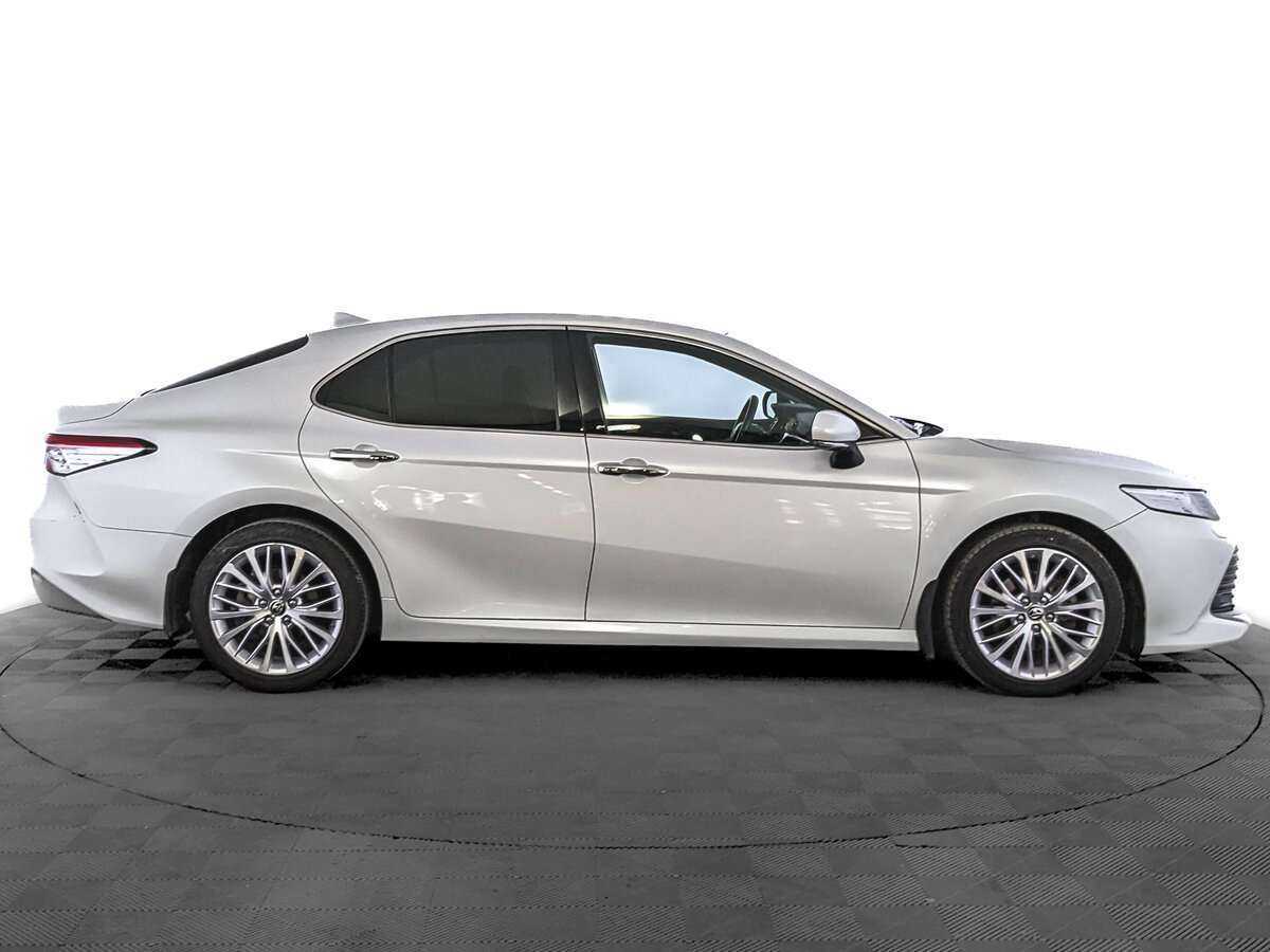 Купить Toyota Camry, 2021, 67 332 км, фото №4