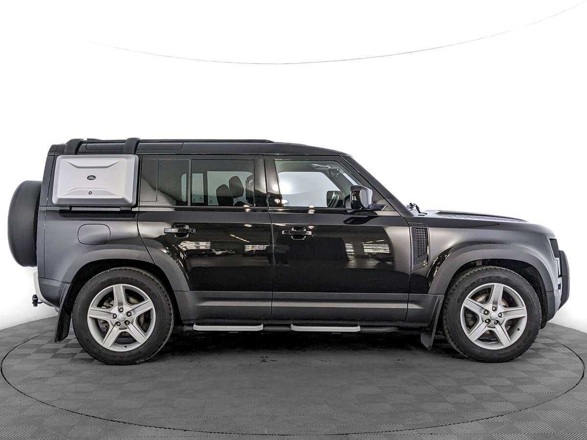 Купить Land Rover Defender 110, 2021, 71 334 км, фото №4