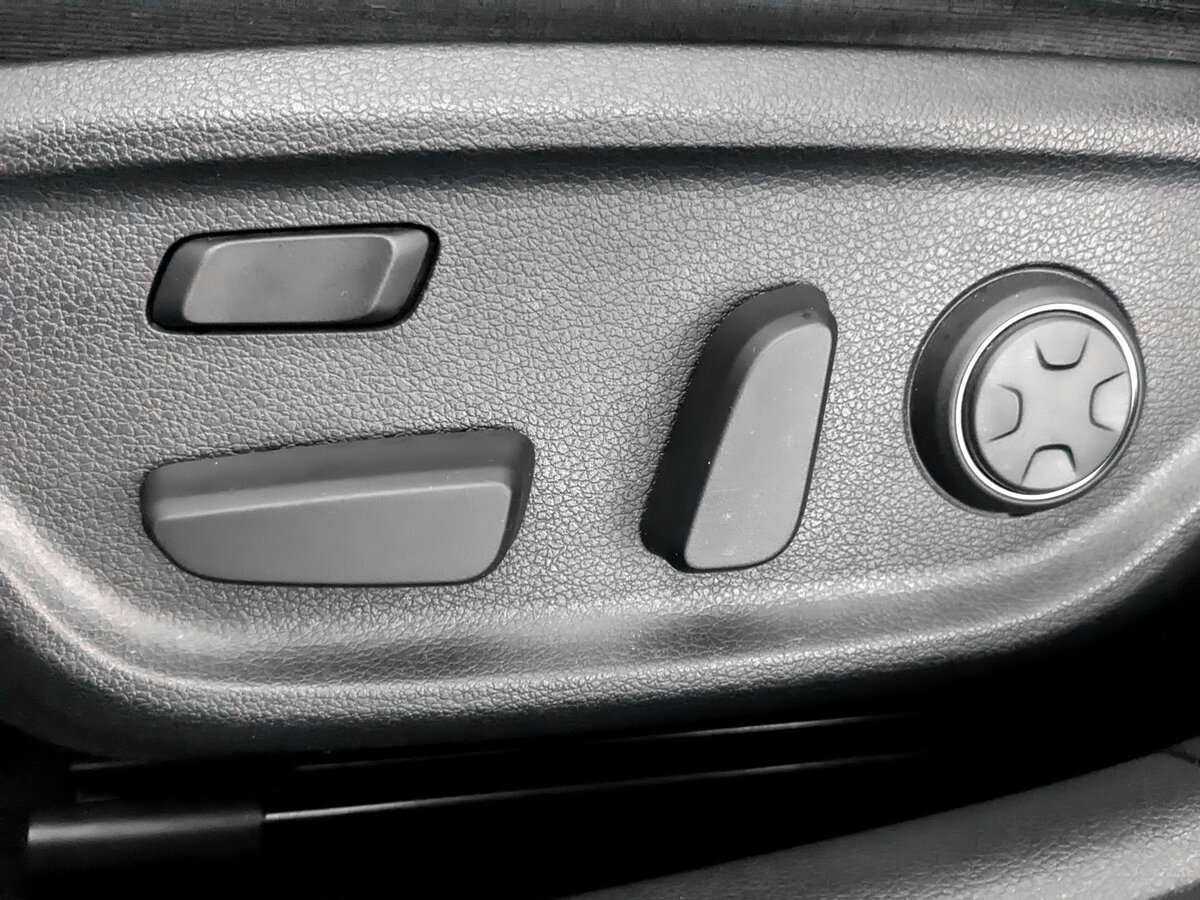 Купить Genesis G70, 2020, 76 576 км, фото №19