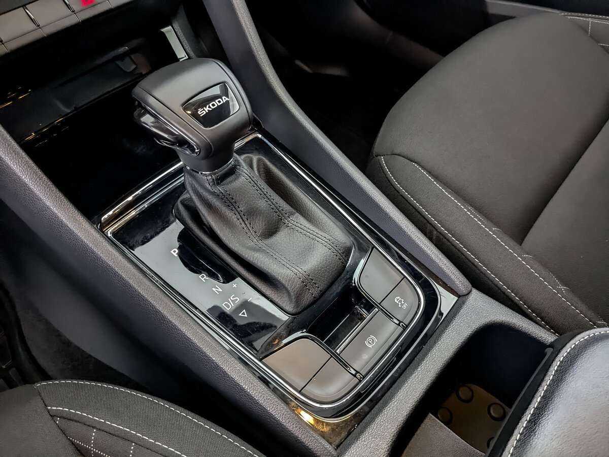 Купить Skoda Karoq, 2022, 40 879 км, фото №22