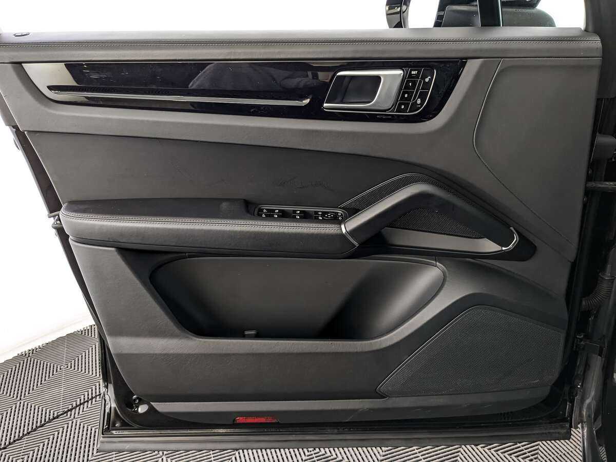 Купить Porsche Cayenne S, 2018, 91 110 км, фото №19