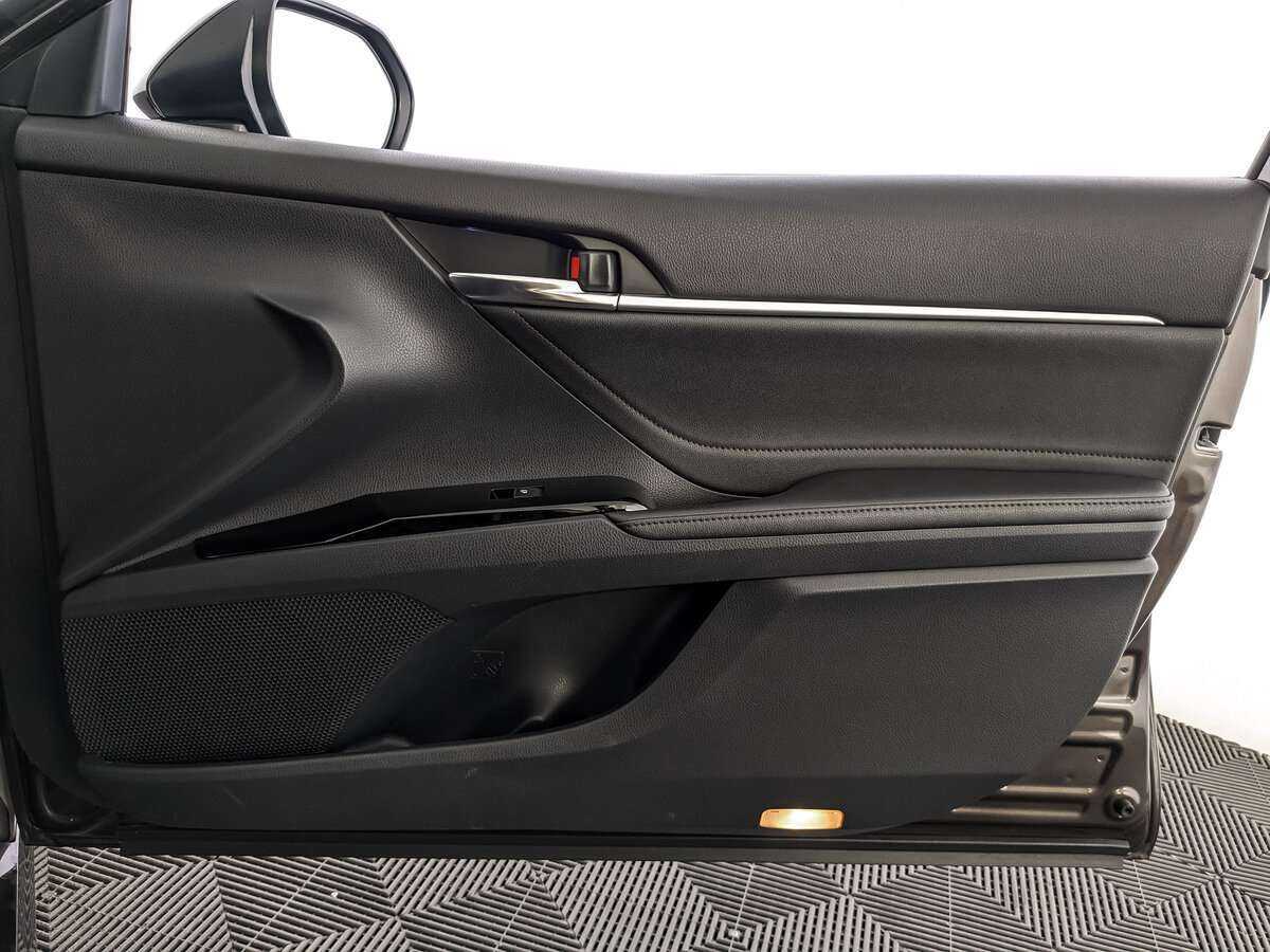 Купить Toyota Camry, 2018, 102 842 км, фото №21