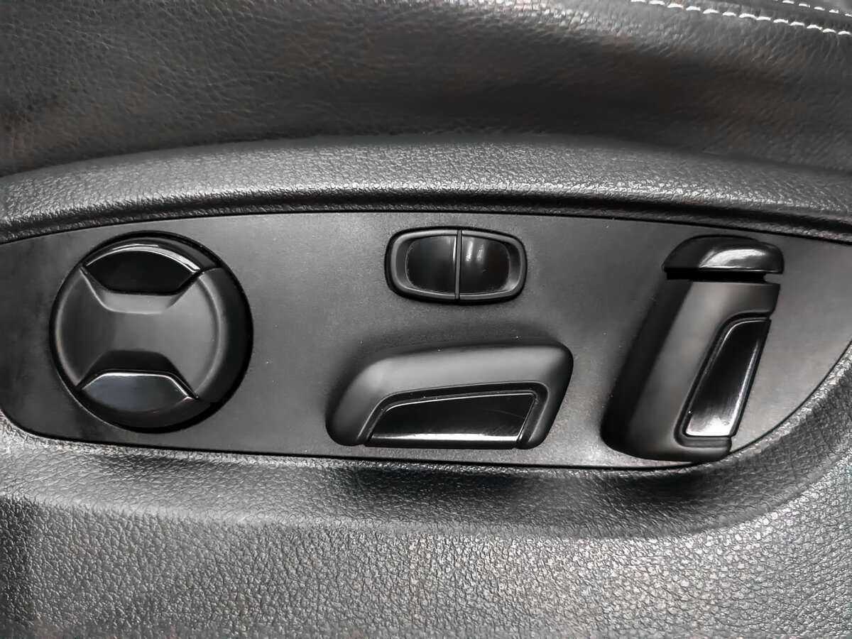 Купить Volkswagen Touareg, 2017, 77 380 км, фото №16