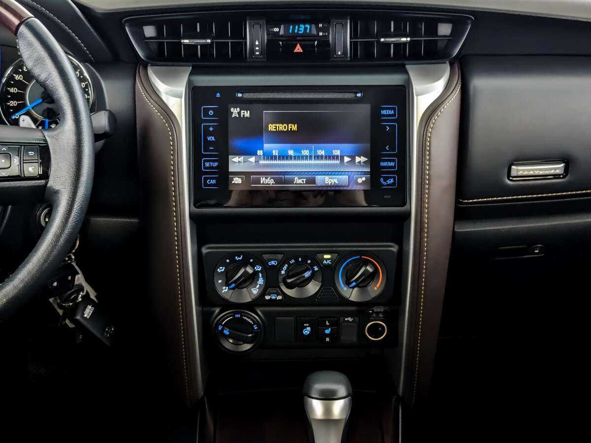 Купить Toyota Fortuner, 2018, 57 388 км, фото №13