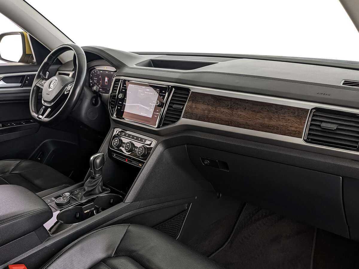 Купить Volkswagen Teramont, 2018, 93 225 км, фото №9