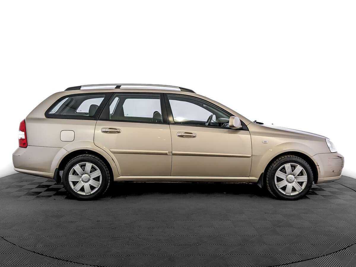 Купить Chevrolet Lacetti, 2011, 67 223 км, фото №4