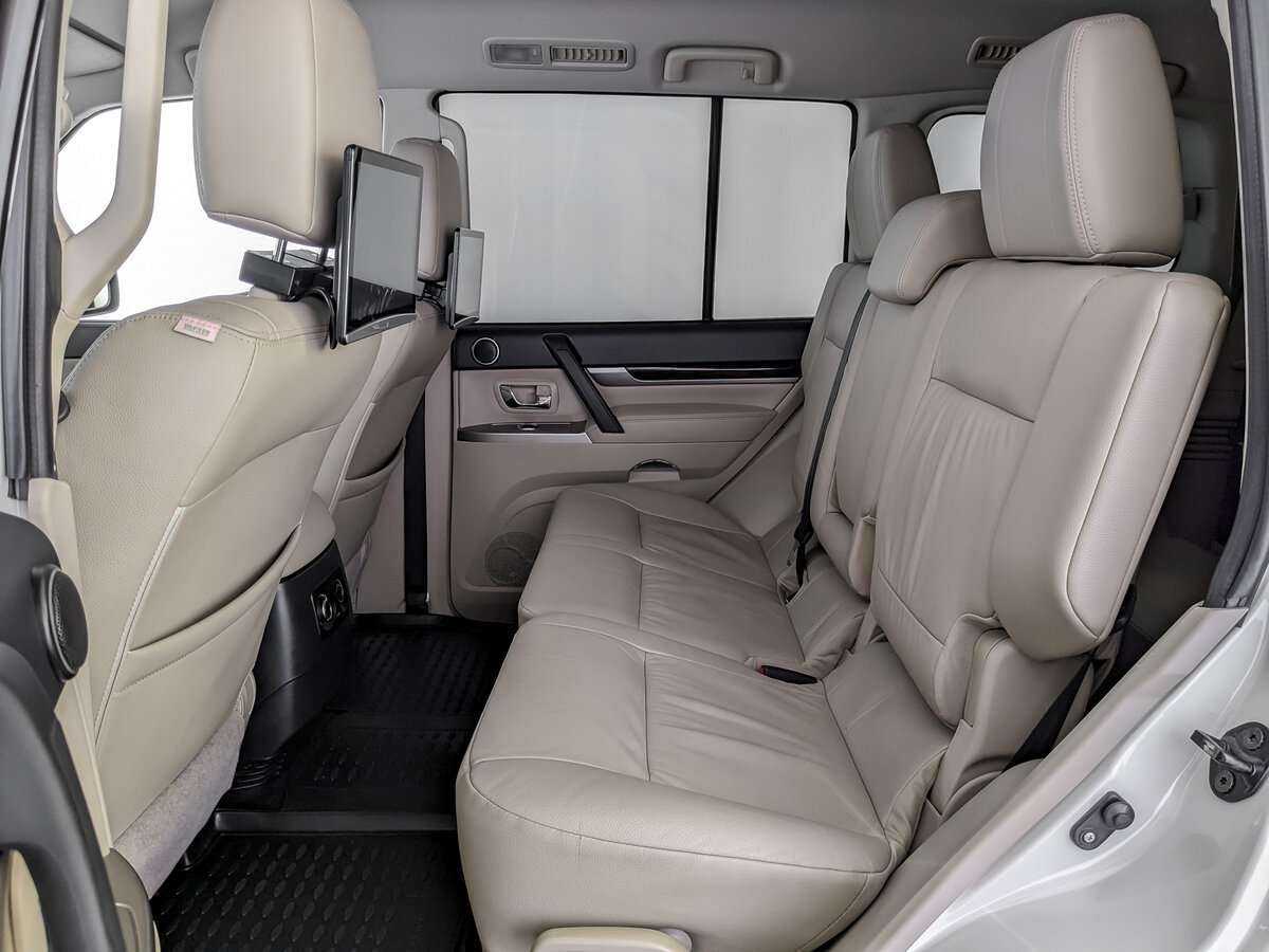 Купить Mitsubishi Pajero, 2020, 30 260 км, фото №9