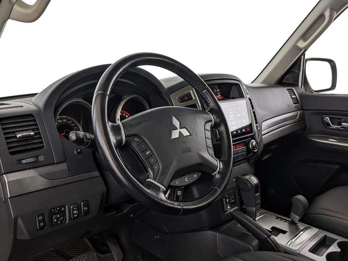 Купить Mitsubishi Pajero, 2021, 21 534 км, фото №11