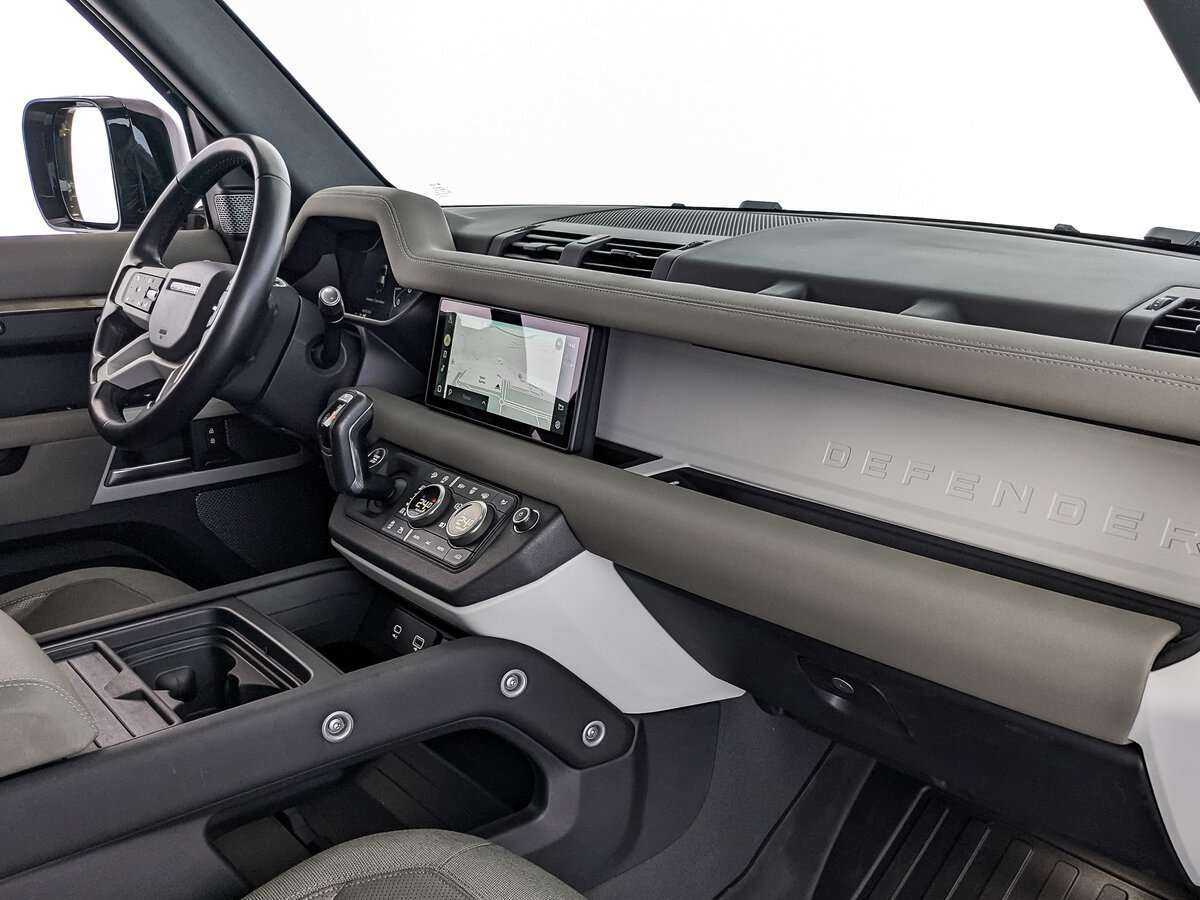 Купить Land Rover Defender 110, 2020, 73 000 км, фото №11