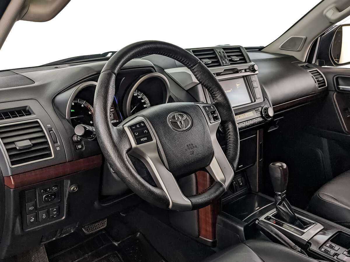 Купить Toyota Land Cruiser Prado, 2016, 180 659 км, фото №13