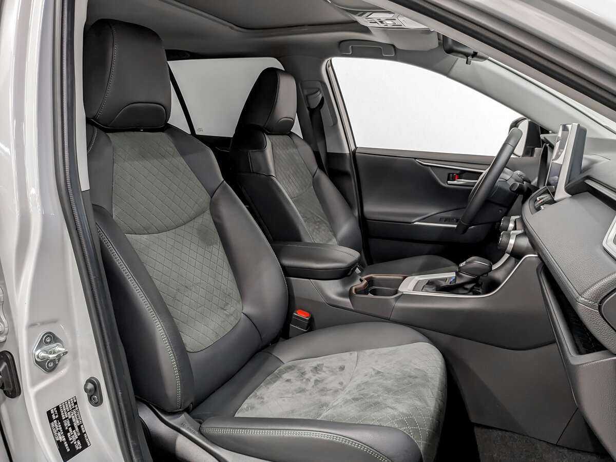 Купить Toyota RAV4, 2022, 13 510 км, фото №19